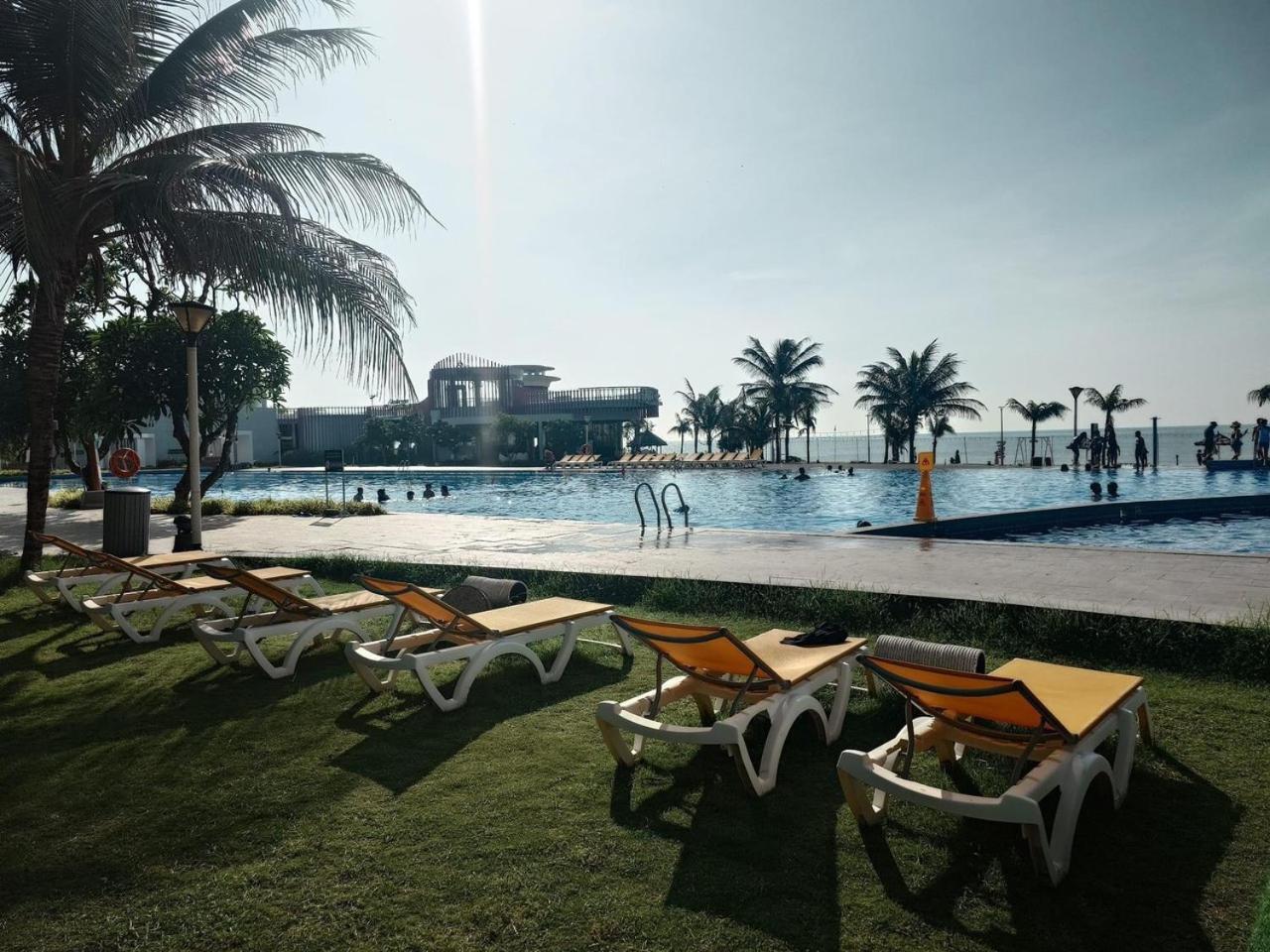 Oceanami Resort & Beach Club Long Hải Exterior foto
